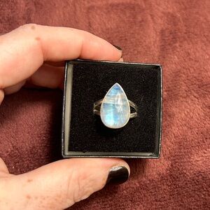 Sterling silver moonstone ring size 9